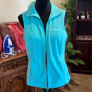 Columbia fleece vest